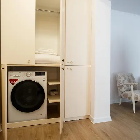 Perfect Apartment Central-3